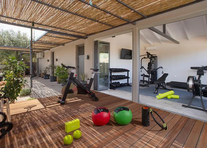 Ξενοδοχείο με διαμερίσματα Elia