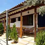 Apart-hotel Elia 4*