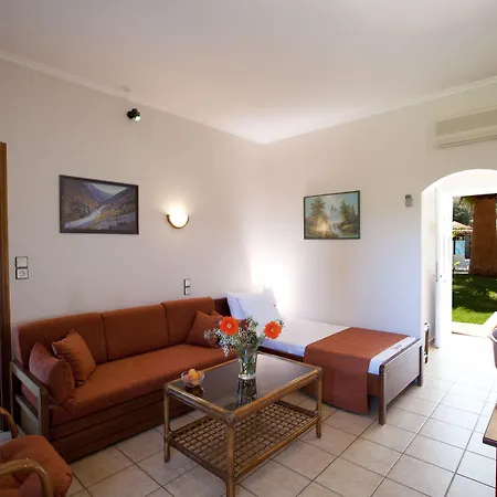 Elia Aparthotel Frínion