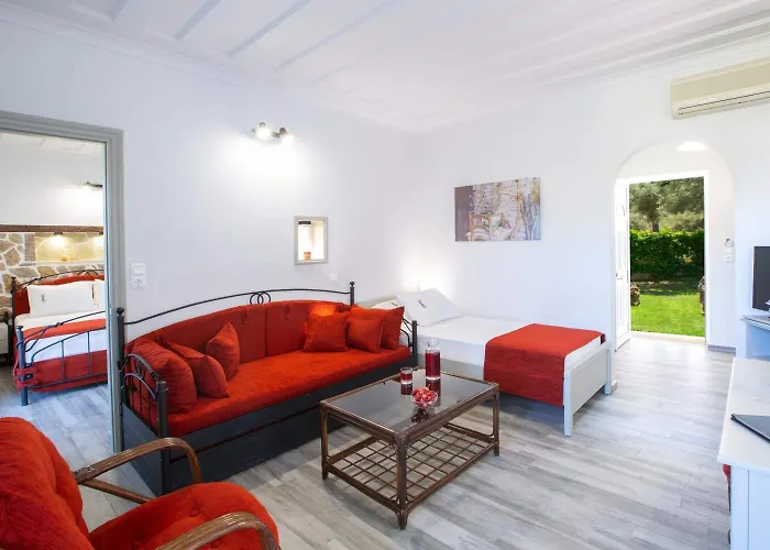 Elia Aparthotel Frínion